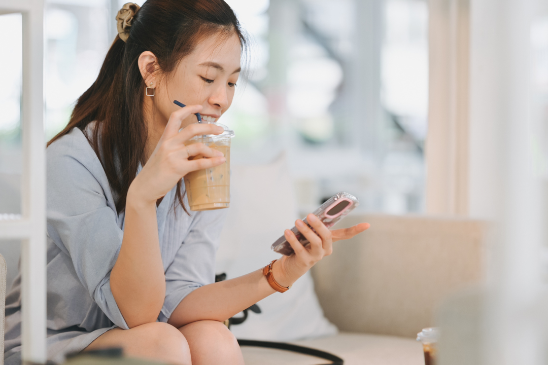 teen on phone