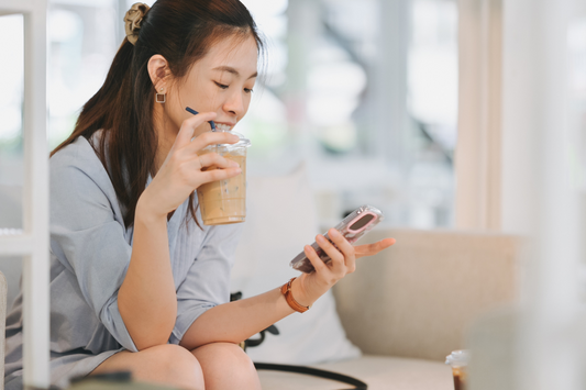 teen on phone