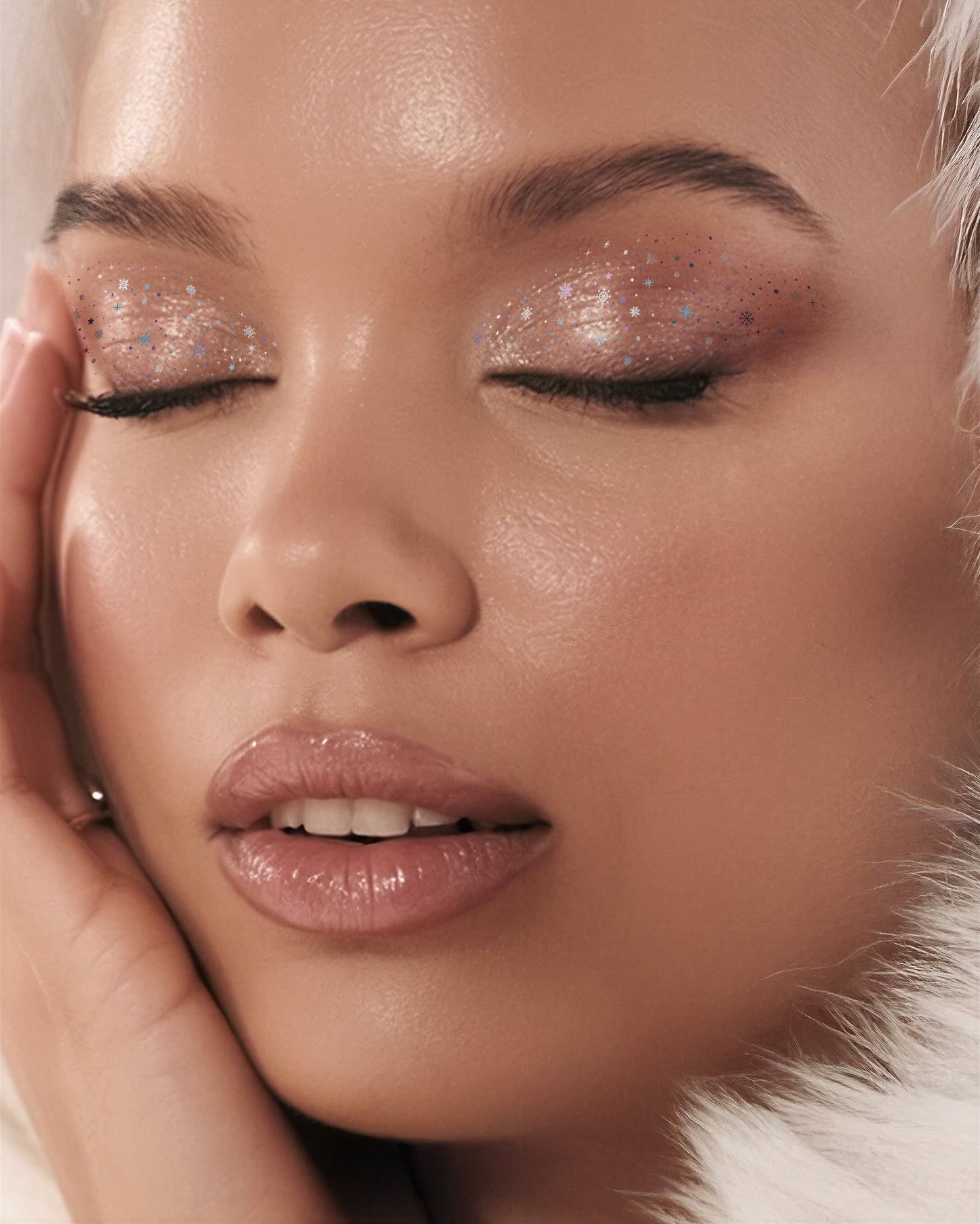 Snowflake Eye Speckles