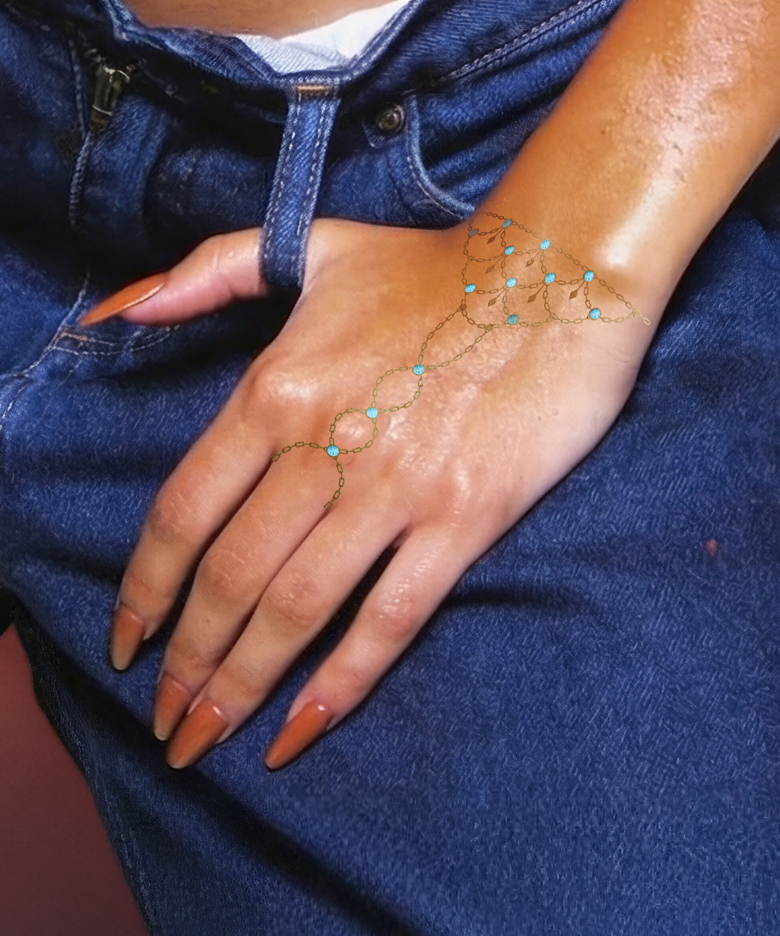 Scallop Hand Chain Bodybond