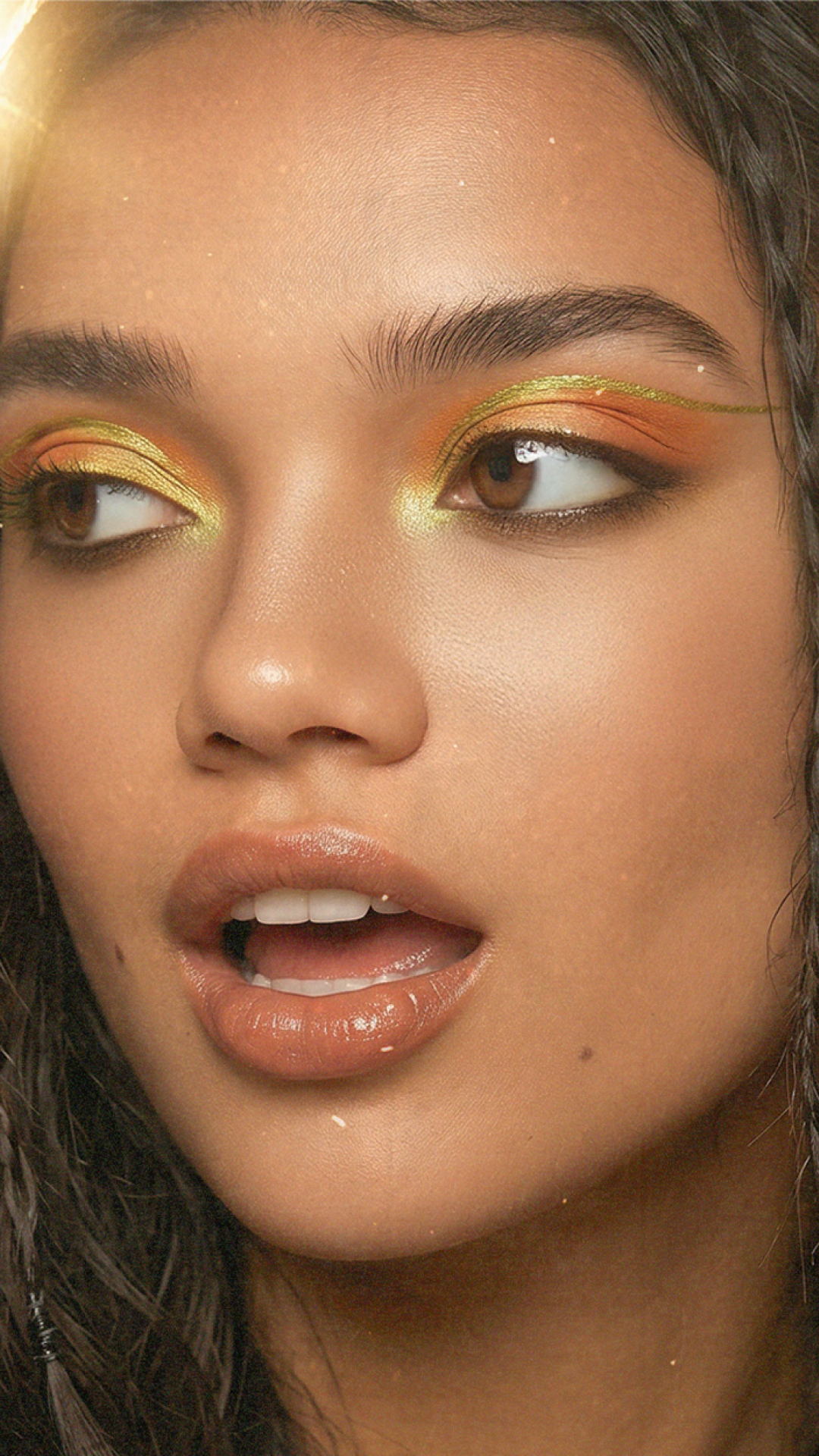 Golden Wing Eyeliner